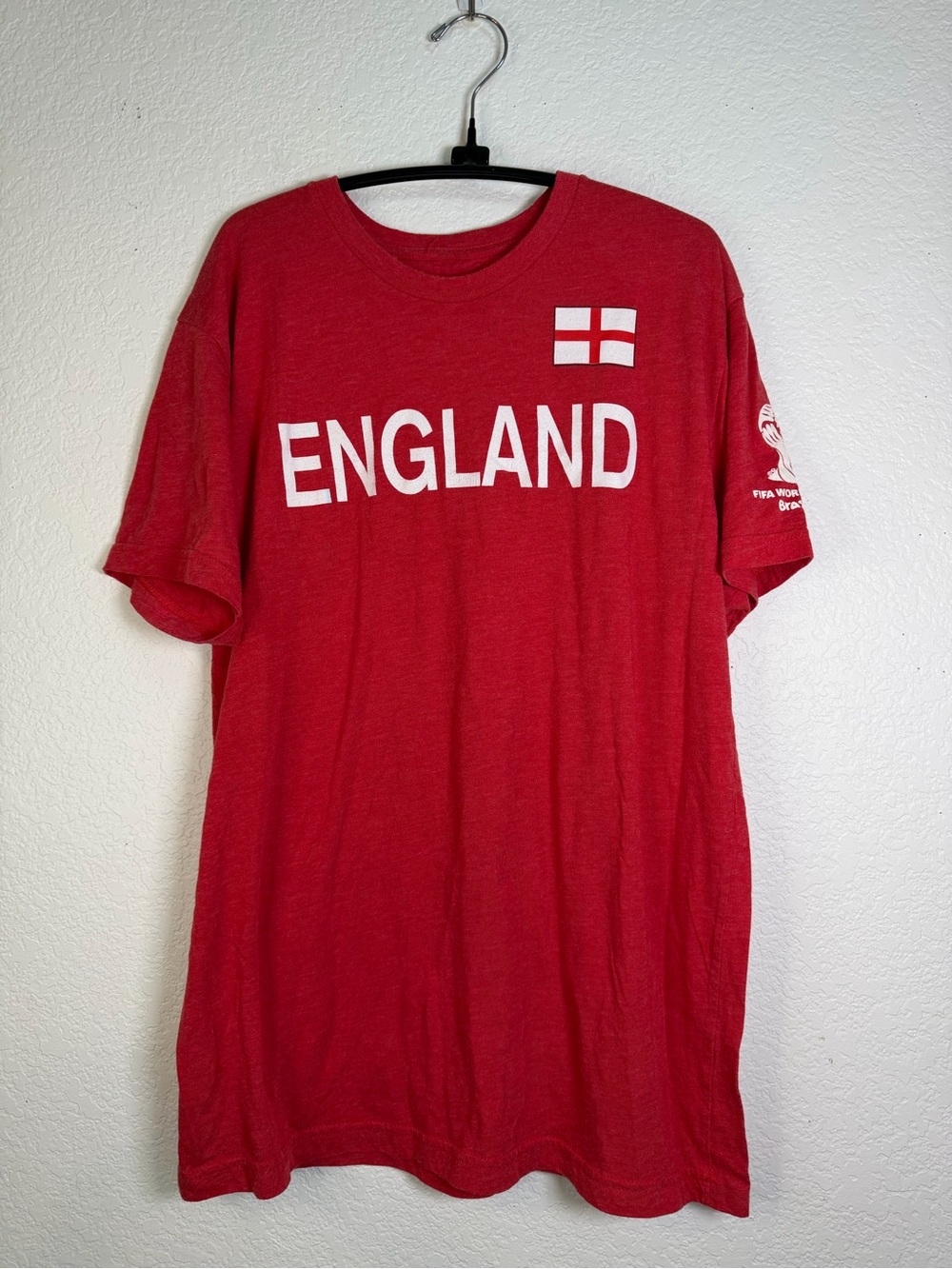 England 2016 Brazil World Cup Graphic Red Men's T‑Shirt, Size L‎